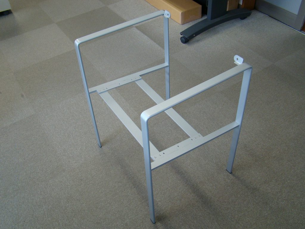 椅子・テーブルの画像